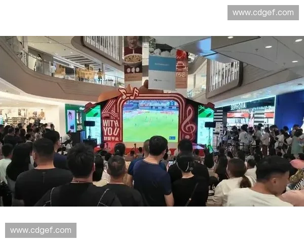 免费高清观看全球热门足球赛事直播实时解说精彩进球不错过每晚陪伴